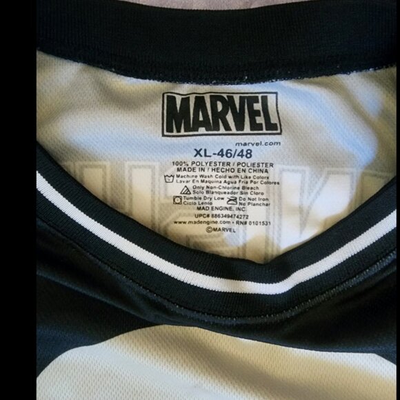 Marvel Punisher Jersey - XL - Picture 4 of 6